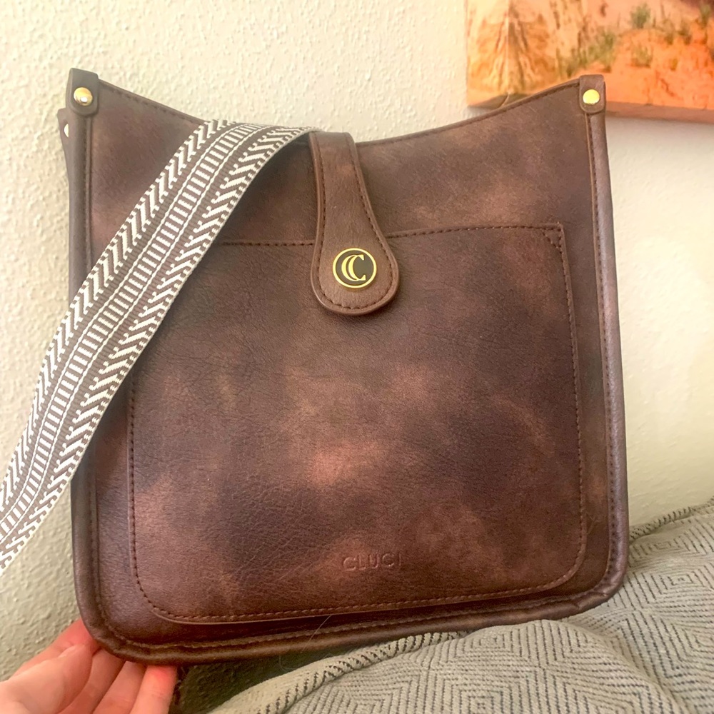Shoulder bag